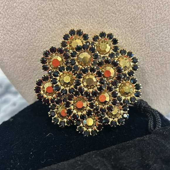 Stunning  Vintage Gold & Black Crystal Brooch-Boutique - Picture 2 of 6